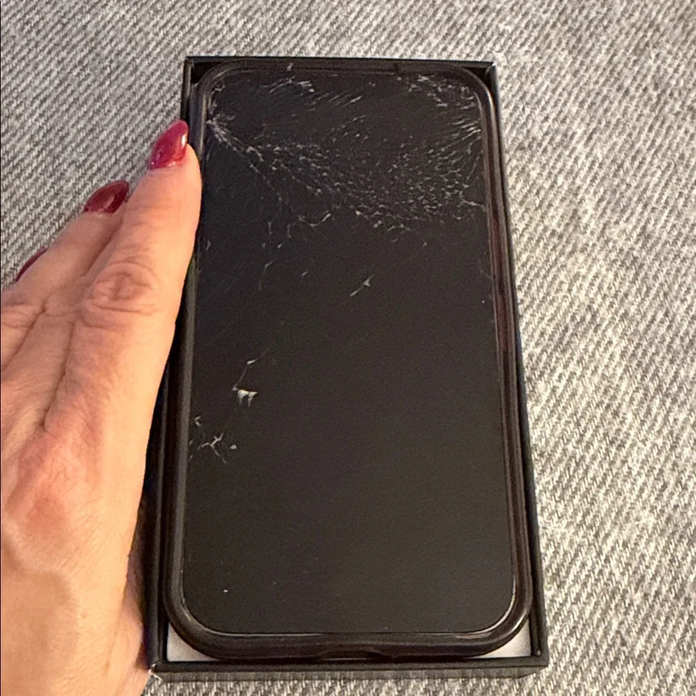 Apple iPhone 13 Pro - 128 GB - Sierra Blue For Parts Only